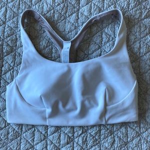Lululemon wunder train racerback sports bra